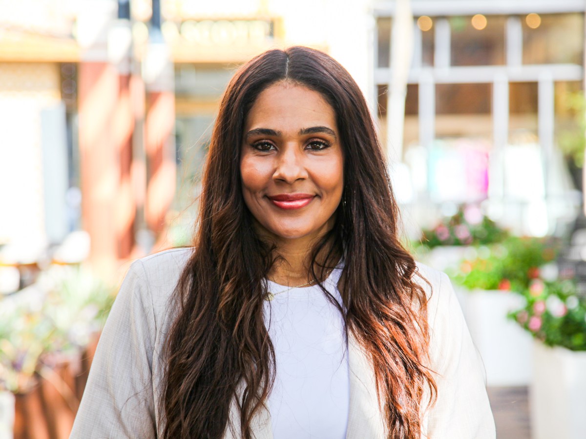 Angela Davidson-Weathers